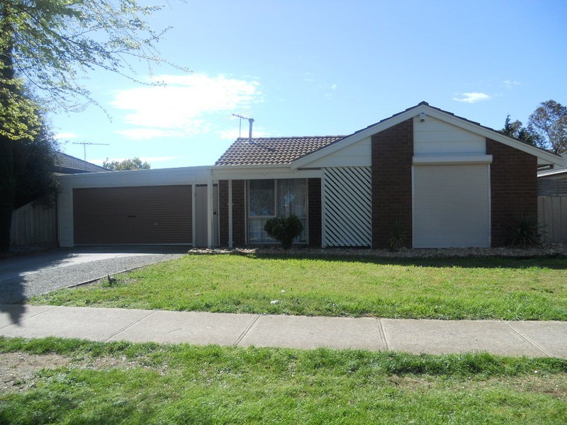 66 Thames Boulevard, Werribee VIC 3030