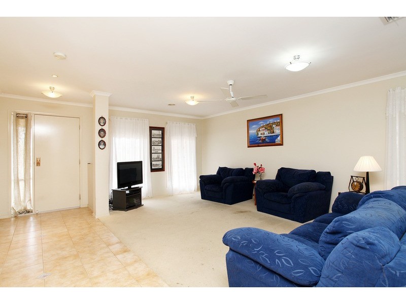 6 Tahara Court, Werribee VIC 3030