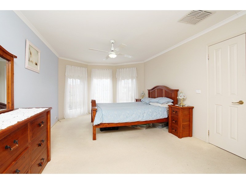 6 Tahara Court, Werribee VIC 3030