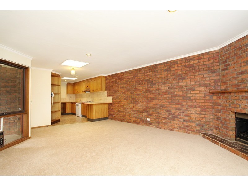 2/20 Quarbing Street, Werribee VIC 3030