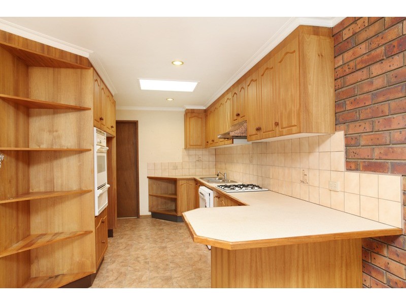 2/20 Quarbing Street, Werribee VIC 3030