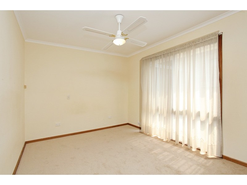 2/20 Quarbing Street, Werribee VIC 3030