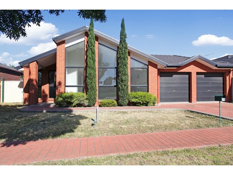 16 Cavendish Drive, Point Cook VIC 3030