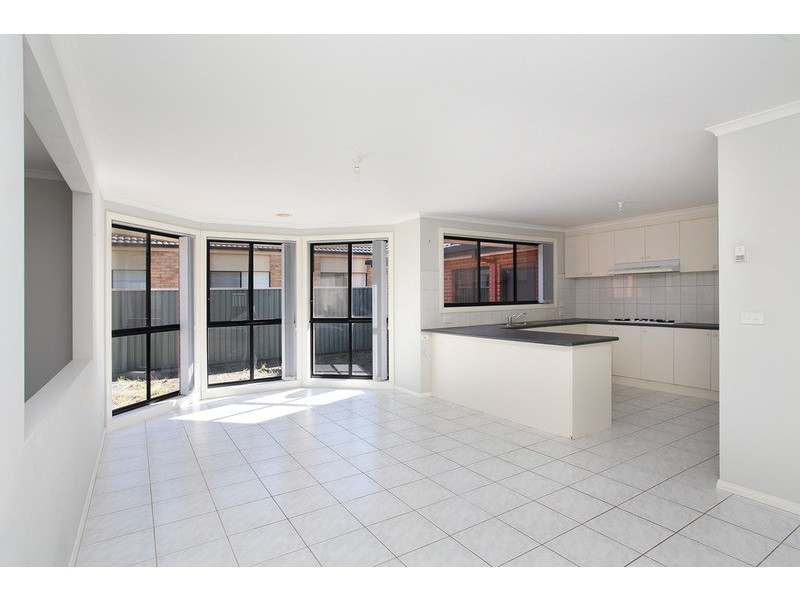 16 Cavendish Drive, Point Cook VIC 3030