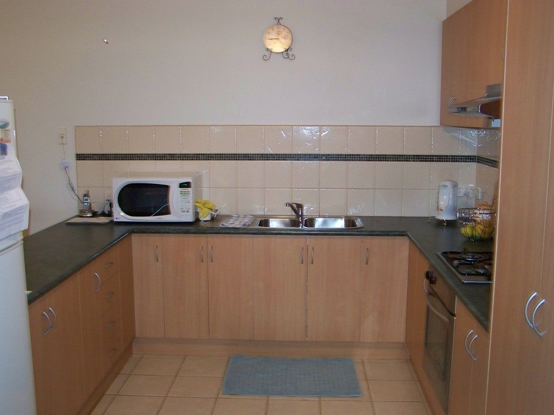 1/236 Wattle Avenue, Werribee VIC 3030