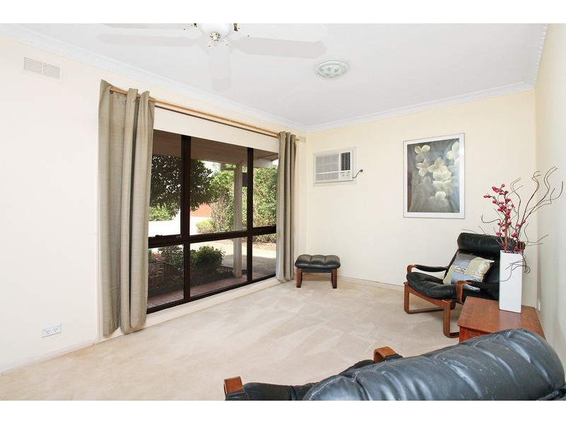 12/31-33 Deutgam Street, Werribee VIC 3030