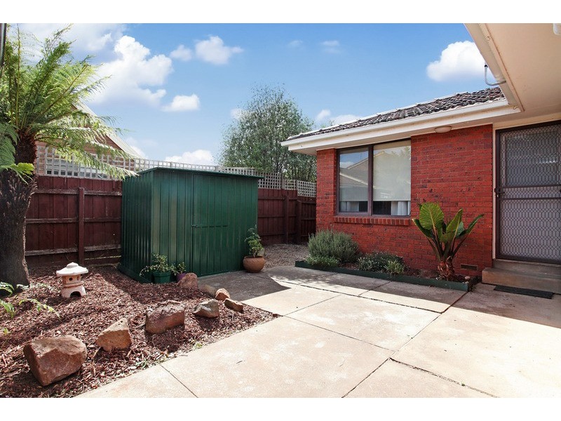 12/31-33 Deutgam Street, Werribee VIC 3030