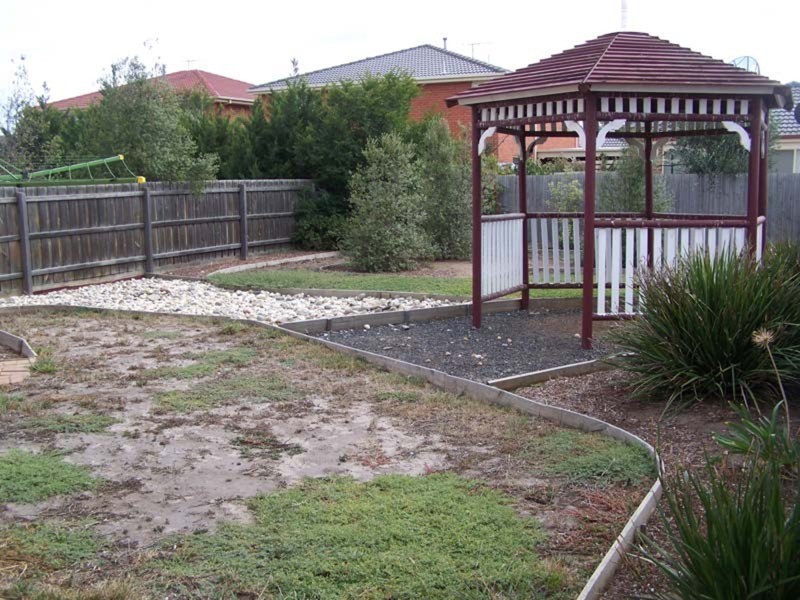13 Parkside Walk, Hoppers Crossing VIC 3029