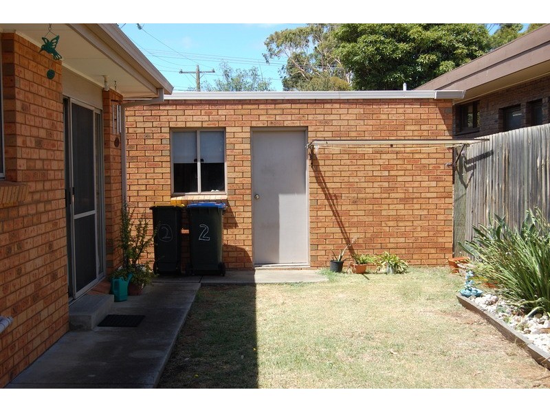 2/227 Princes Highway, Werribee VIC 3030