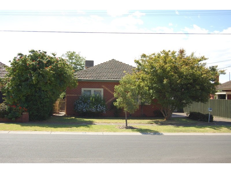 9 Mary Avenue, Werribee VIC 3030