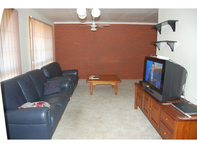 8 Hotham Crescent, Hoppers Crossing VIC 3029