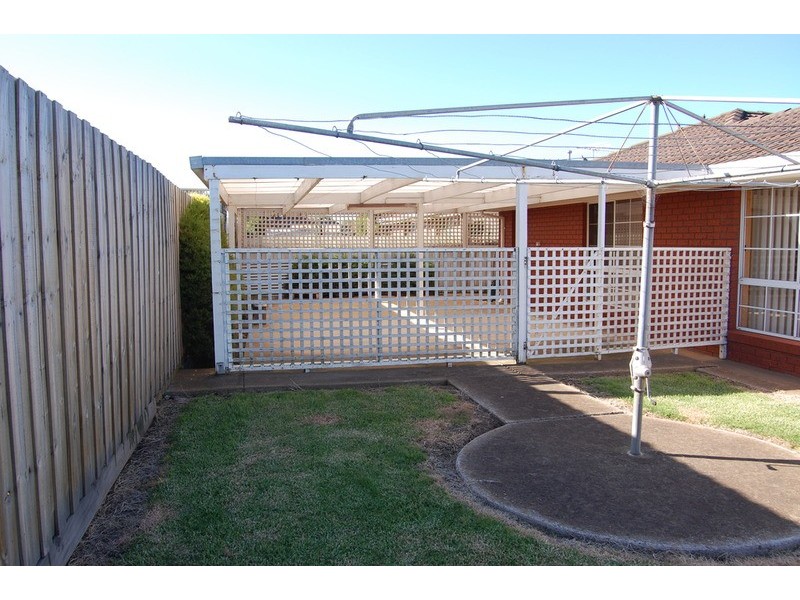 8 Hotham Crescent, Hoppers Crossing VIC 3029