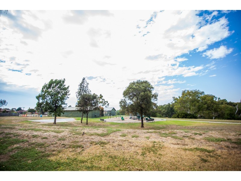 3/20 Retreat  Place, Werribee VIC 3030