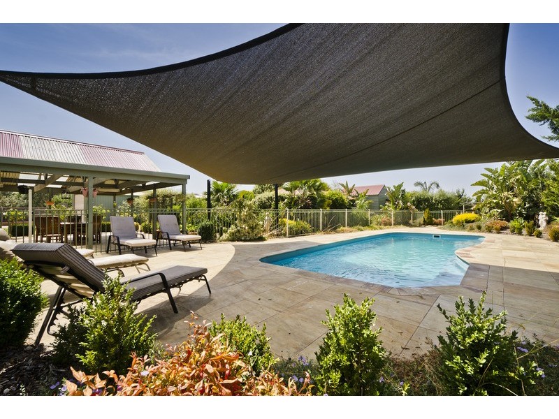 595 Tarneit Road, Tarneit VIC 3029