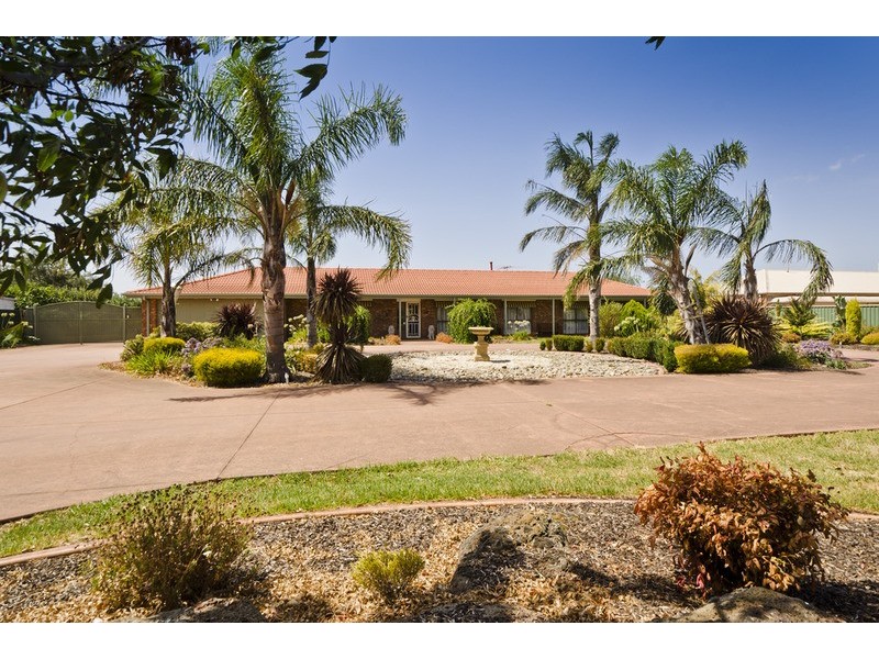 595 Tarneit Road, Tarneit VIC 3029