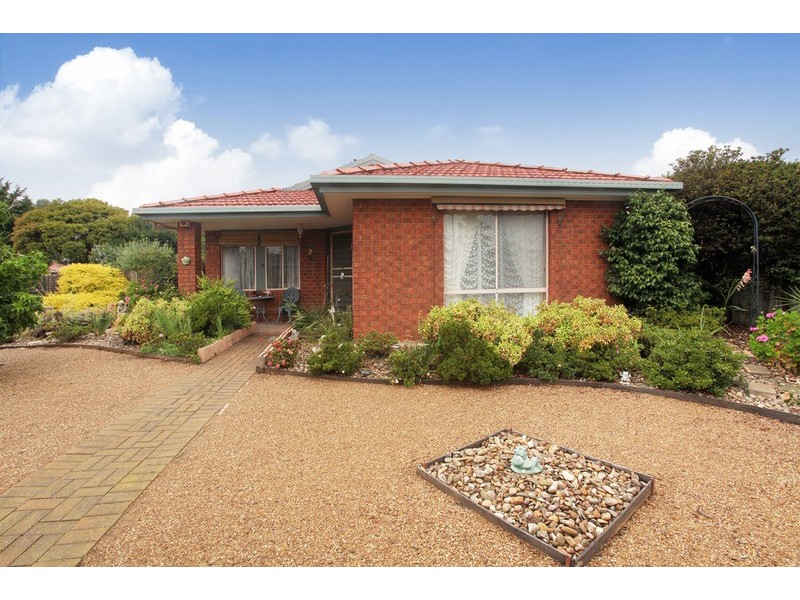 102 Cambridge Crescent, Wyndham Vale VIC 3024