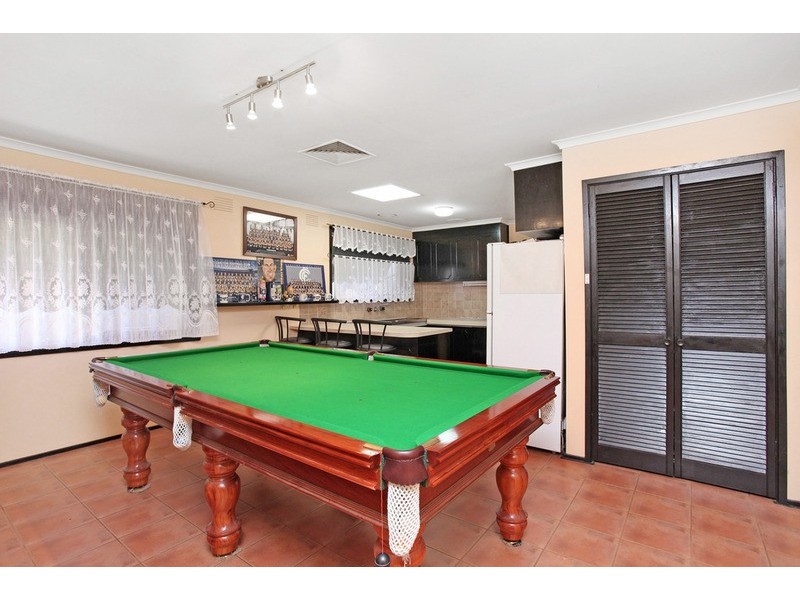 27 Lansell Road, Wyndham Vale VIC 3024