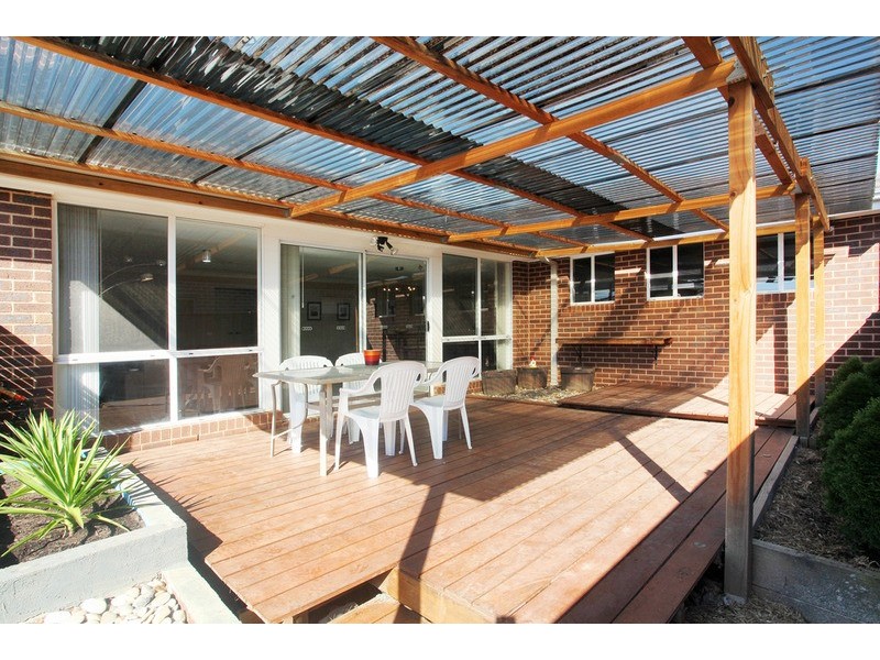 8 Nighthawk Road, Tarneit VIC 3029