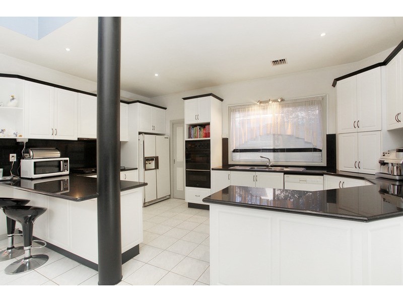 46 Evrah Drive, Hoppers Crossing VIC 3029