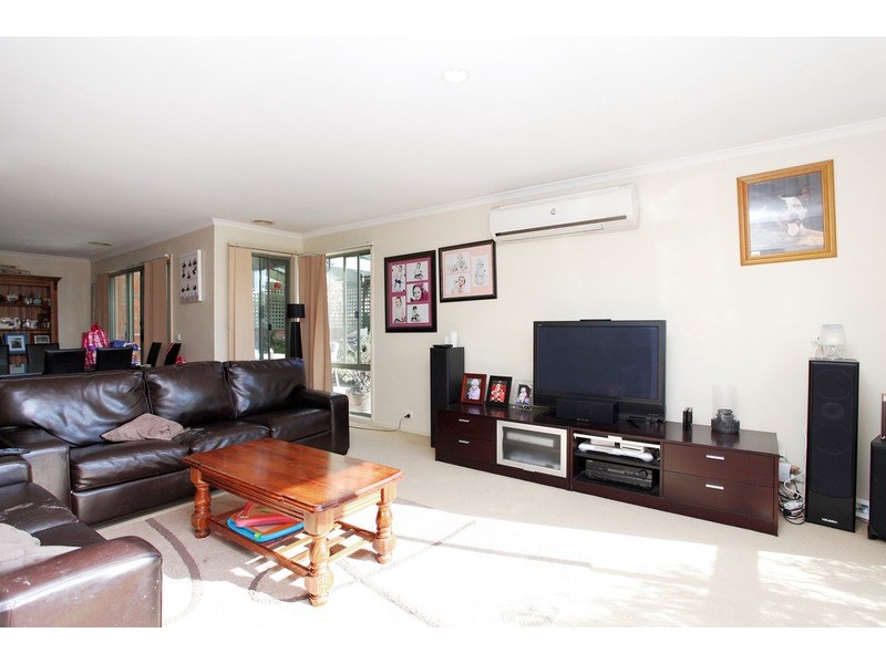 31 Pelham Crescent, Wyndham Vale VIC 3024