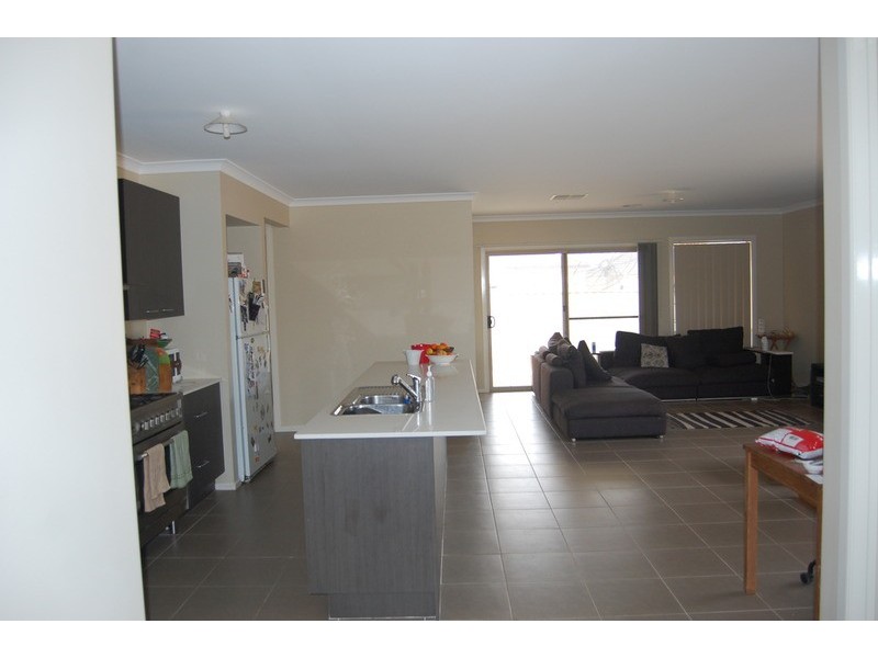 3 Mansell Terrace, Point Cook VIC 3030