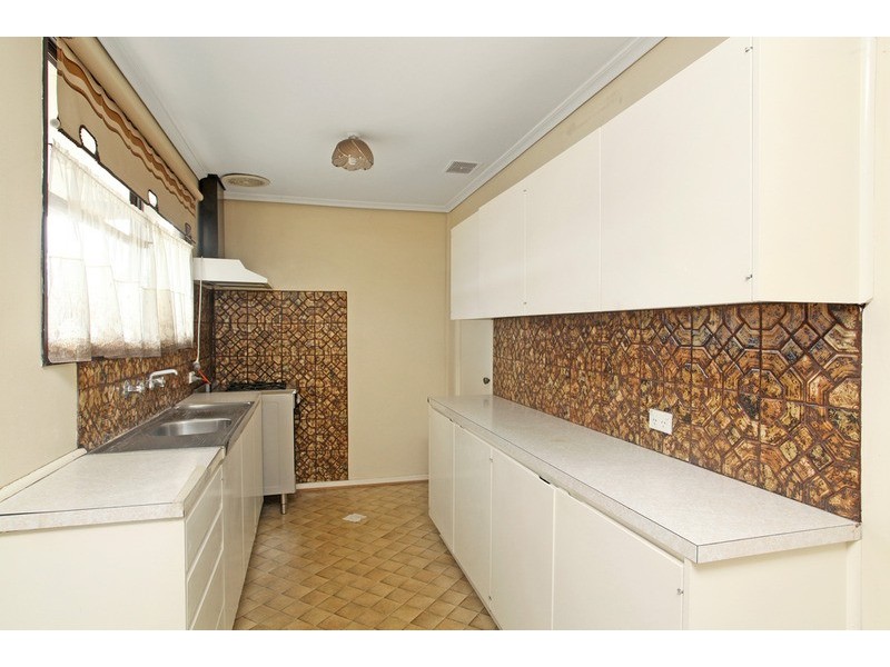 10 Parrakeet Road, Werribee VIC 3030