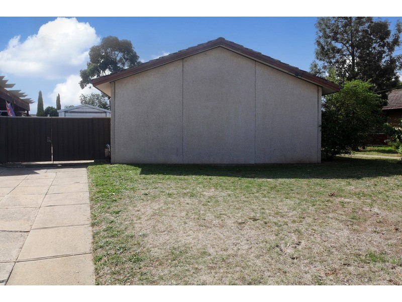 10 Parrakeet Road, Werribee VIC 3030