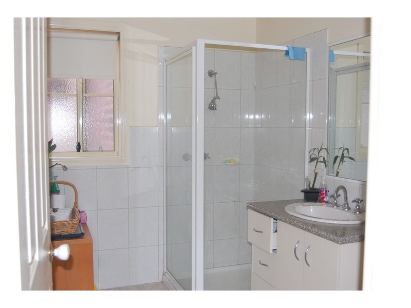 2/359 Morris Road, Hoppers Crossing VIC 3029