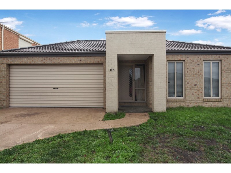 112 Rose Grange Boulevard, Tarneit VIC 3029