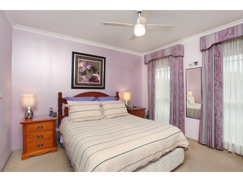 1/102 Hogans Road, Hoppers Crossing VIC 3029