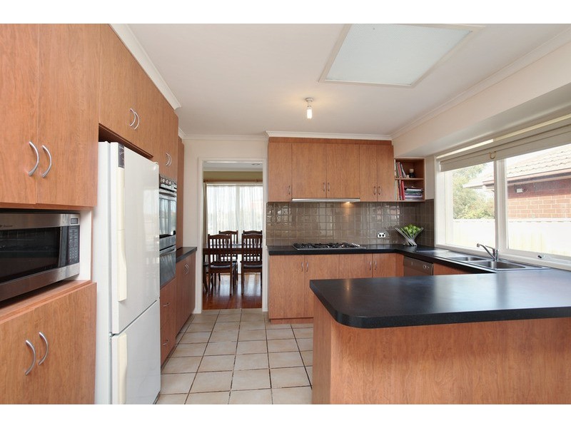 184 Tarneit Road, Werribee VIC 3030