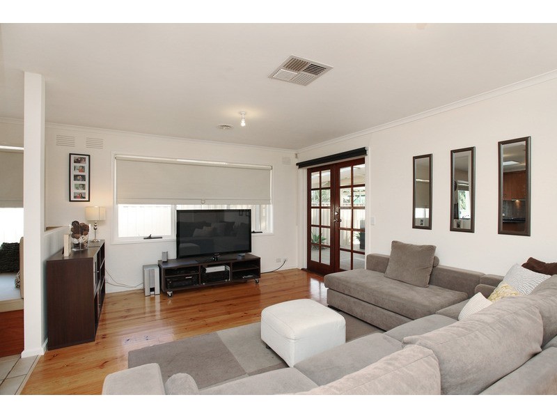 184 Tarneit Road, Werribee VIC 3030