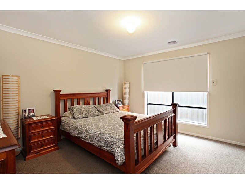 18 Brockwell Crescent, Wyndham Vale VIC 3024