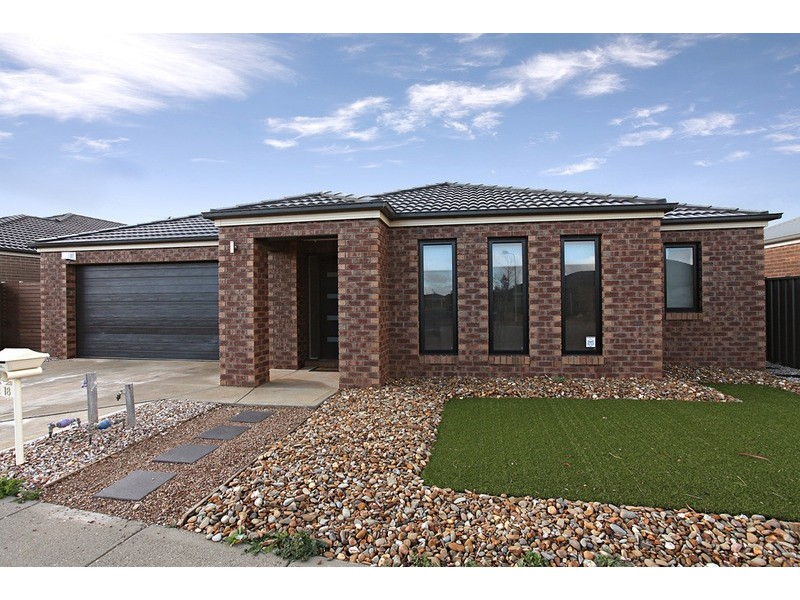 18 Brockwell Crescent, Wyndham Vale VIC 3024