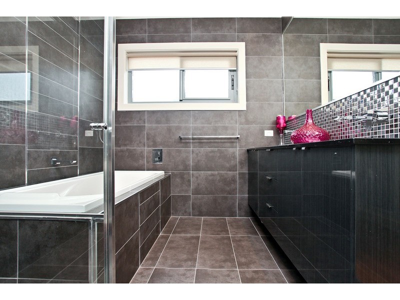 7 Giofches Crescent, Tarneit VIC 3029