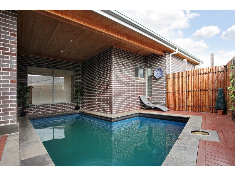 7 Giofches Crescent, Tarneit VIC 3029