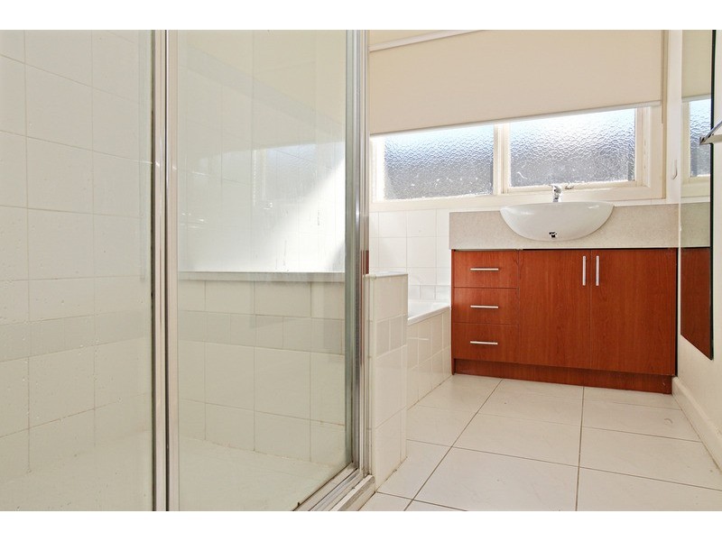 1/231 Princes Highway, Werribee VIC 3030