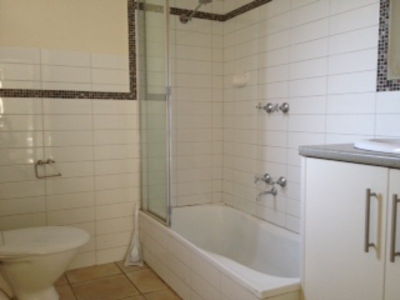 4/39 Bernhardt Avenue, Hoppers Crossing VIC 3029