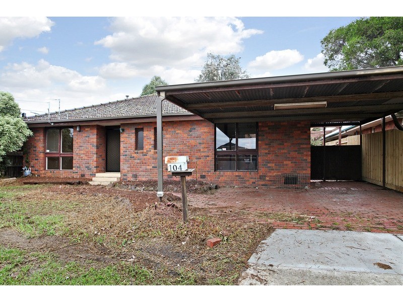 104 Feathertop Drive, Wyndham Vale VIC 3024
