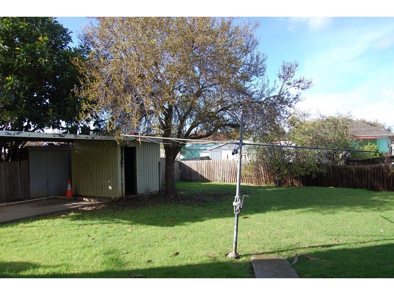 9 Golden Avenue, Werribee VIC 3030