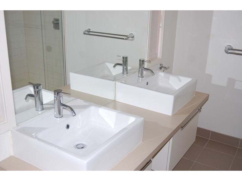 13 Drift Street, Point Cook VIC 3030