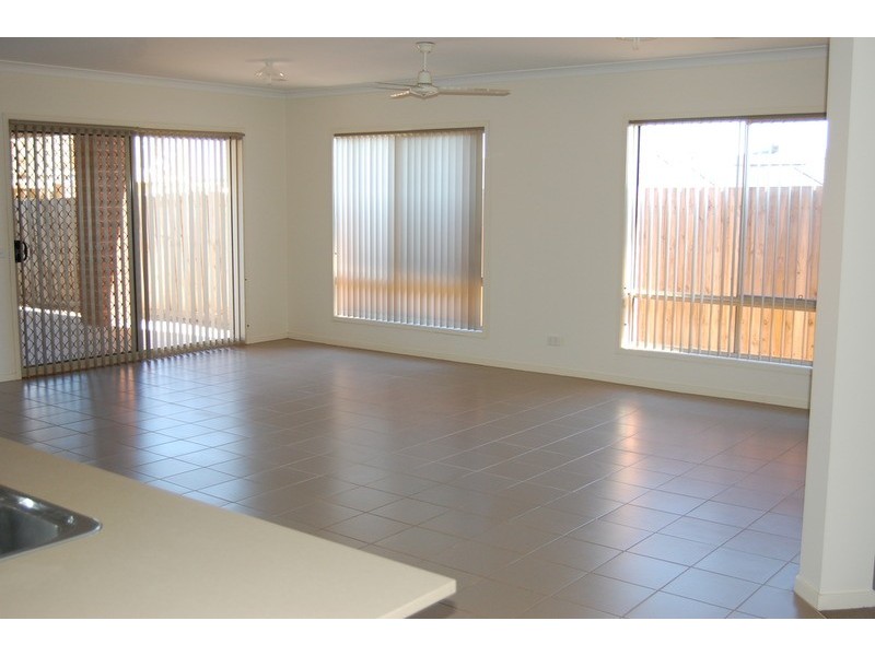 13 Drift Street, Point Cook VIC 3030