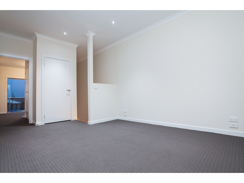 1 and 2 / 4 Tedesco Court, Werribee VIC 3030