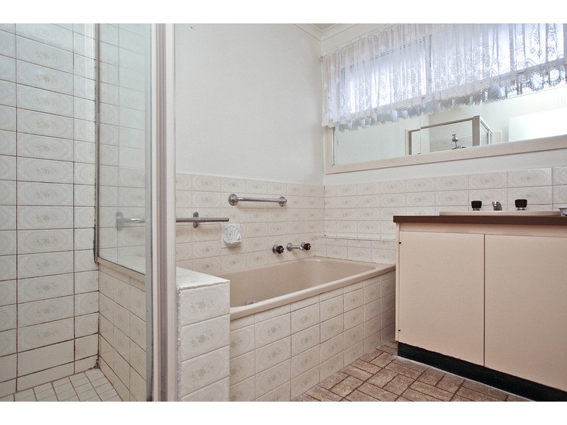 12 Brougham Avenue, Wyndham Vale VIC 3024