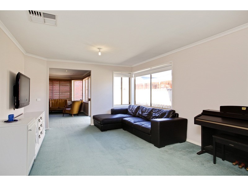 9 Davern Court, Werribee VIC 3030