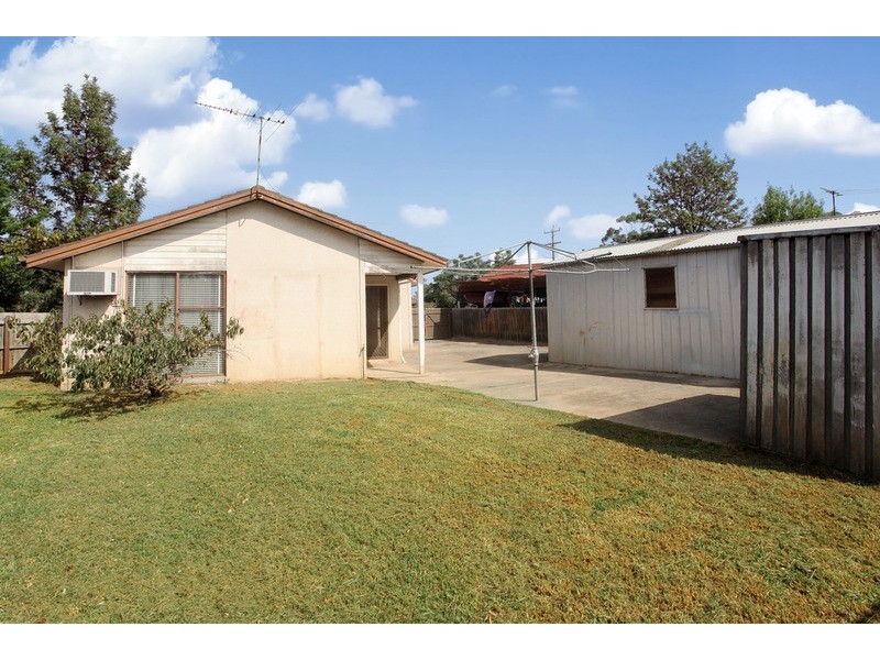 10 Parrakeet Road, Werribee VIC 3030
