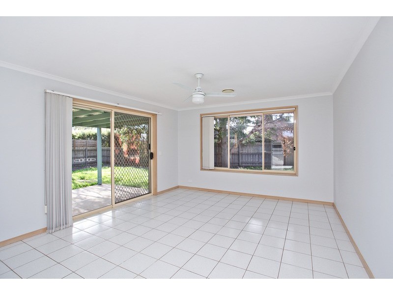 76 Edwards Road, Werribee VIC 3030