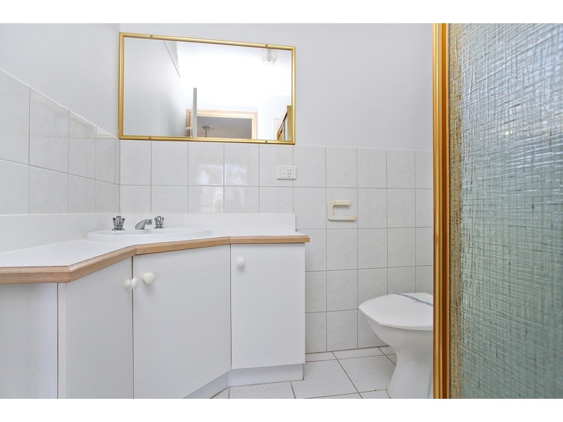 76 Edwards Road, Werribee VIC 3030