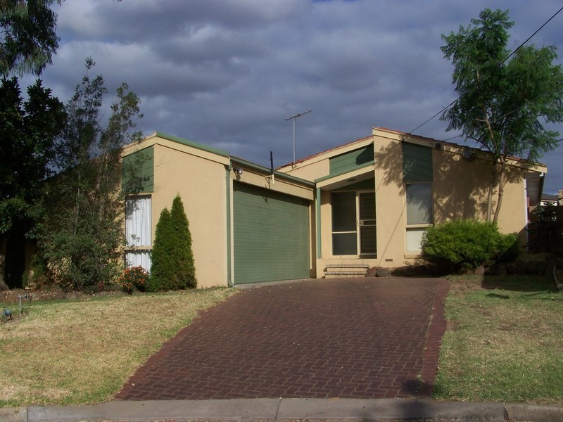 5 Murray Court, Werribee VIC 3030