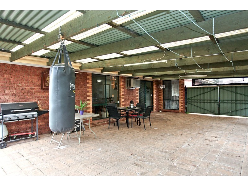 2 Quarrion Court, Hoppers Crossing VIC 3029